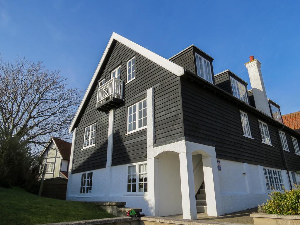 Ogilvie Lodge Apartment Thorpeness Bagian luar foto